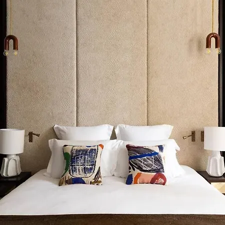 Porte Maillot - Luxe דירה *